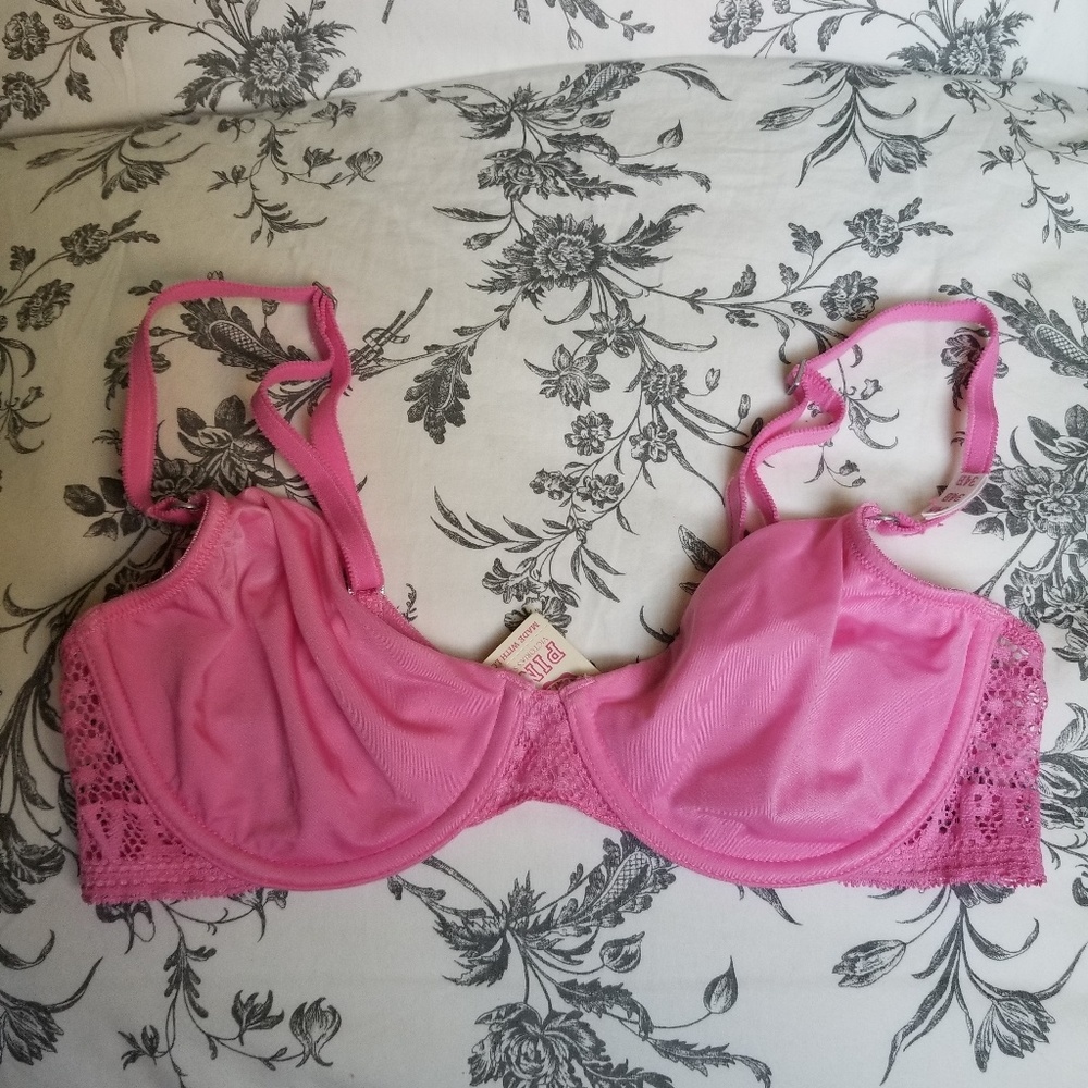 NWT Victoria's Secret PINK Bra